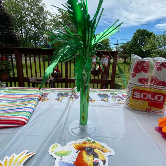 Party Supplies | Margaritaville Party Decorations | Poshmark